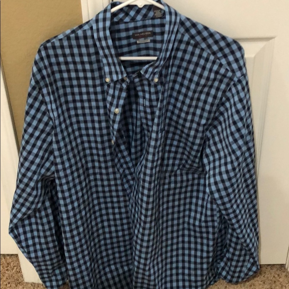 Men’s long sleeve shirt